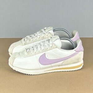 Nike Cortez SE Iced Lilac Sail Club Gold Leather Sneakers Womens 9 Low Top